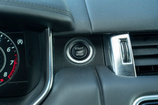 2022 Land Rover Range Rover Sport SVR photo 27