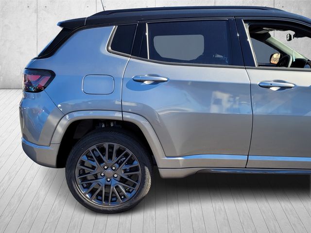 2024 Jeep Compass Limited photo 6