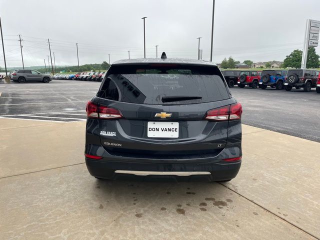 2023 Chevrolet Equinox LT photo 4