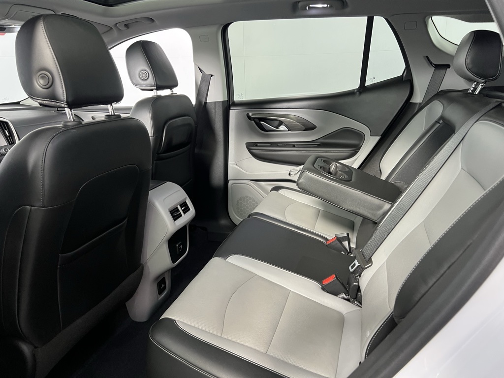 2022 Gmc Terrain SLT photo 22