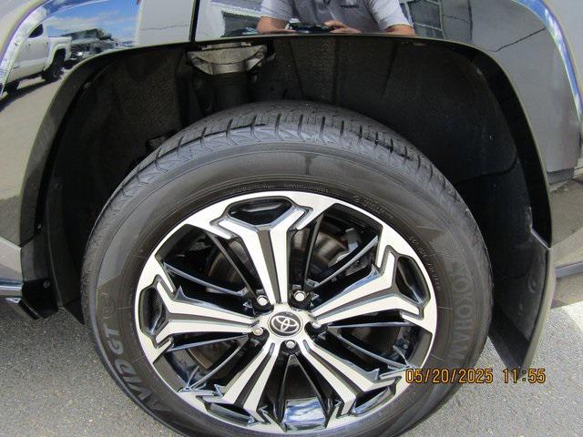 Image 2 of GOLD CERTIFIED 2023 Toyota RAV4 PRIME AWD