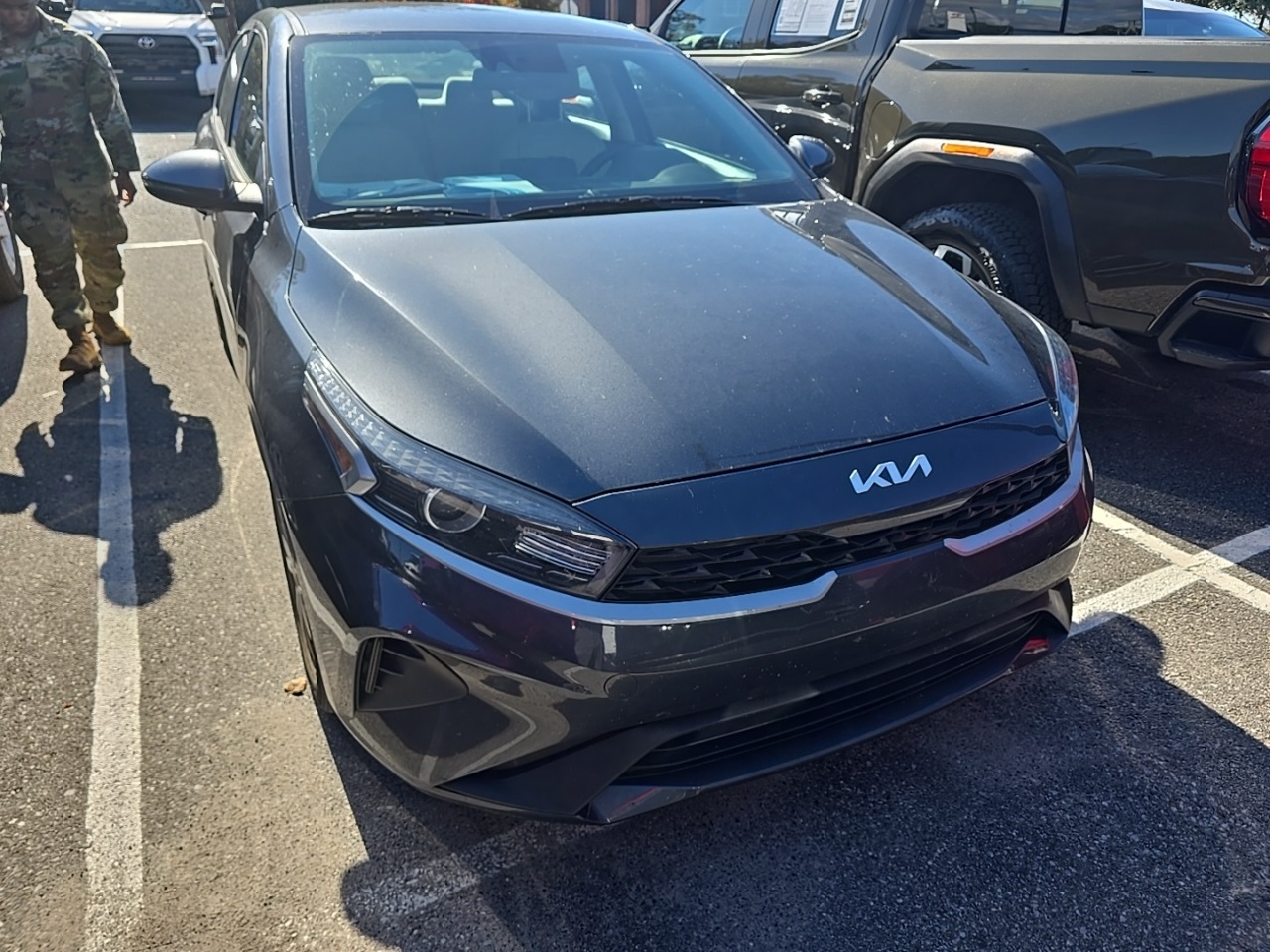 2023 Kia Forte LXS's photo