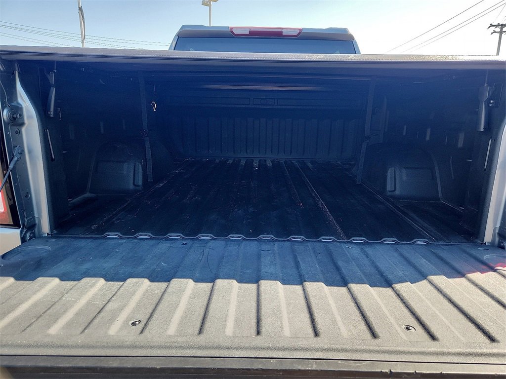 2021 Gmc Sierra Elevation photo 22