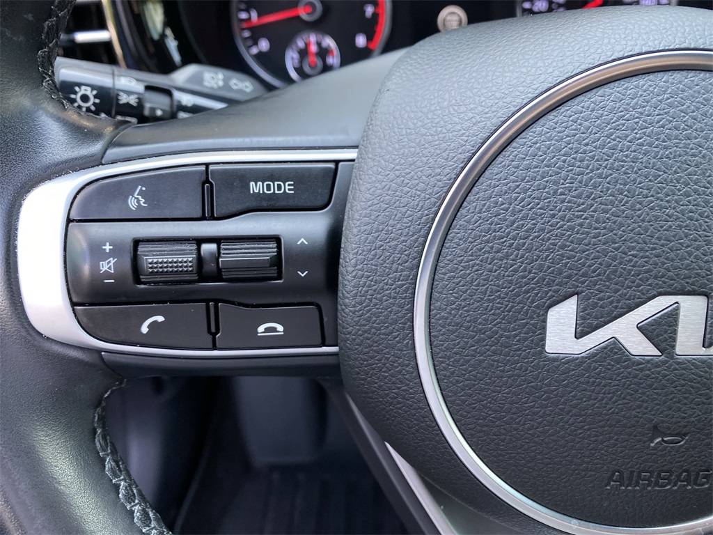 2023 Kia K5 GT-Line photo 21