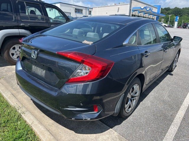 2017 Honda Civic LX photo 4