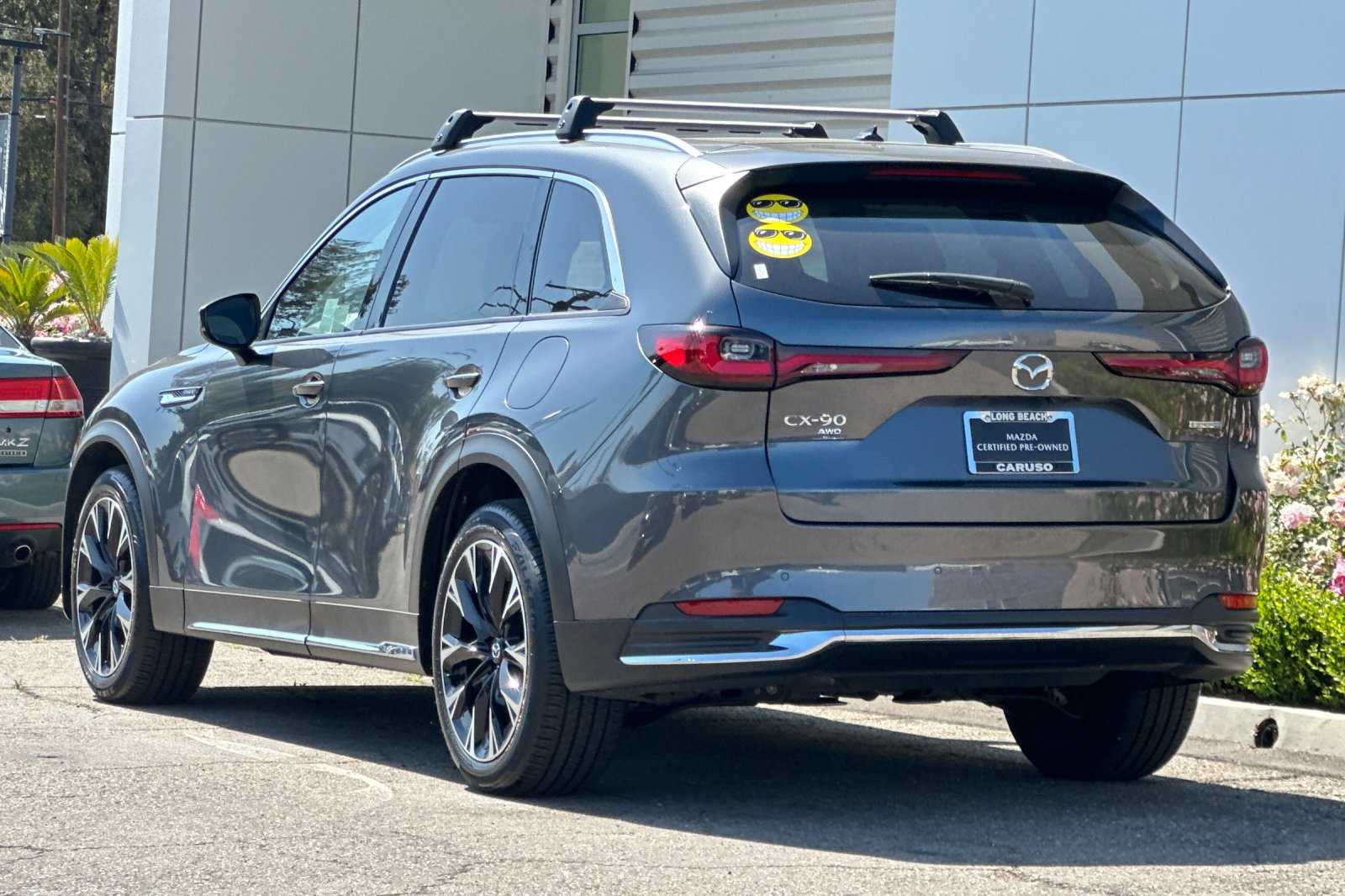 2024 Mazda CX-90 Premium photo 4