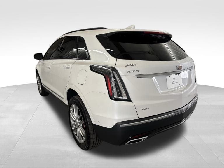 2025 Cadillac XT5 Sport photo 4