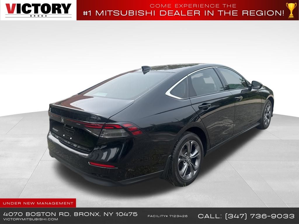 2023 Honda Accord EX photo 4