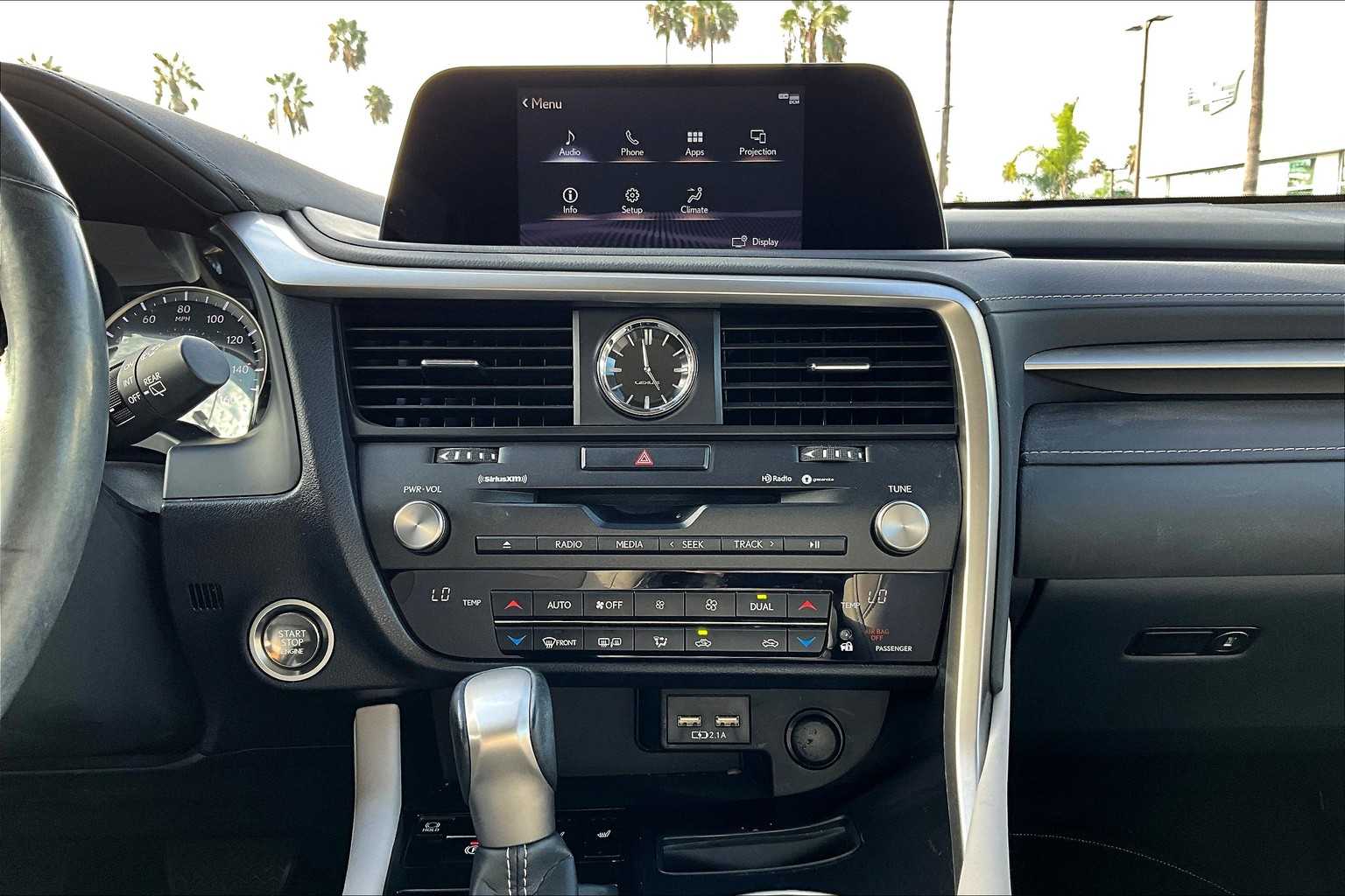 2022 Lexus RX photo 29