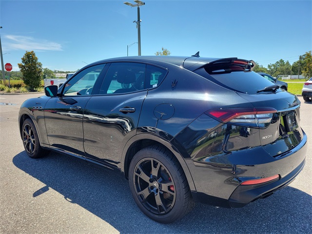 2022 Maserati Levante Modena photo 3