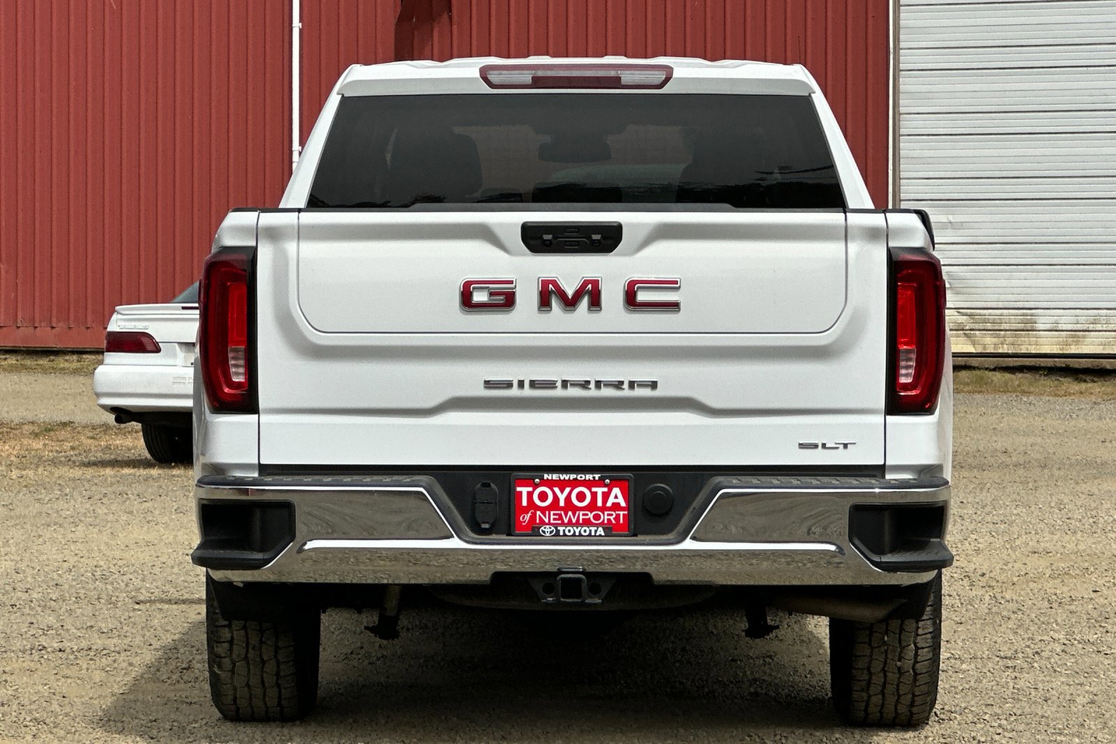 2024 Gmc Sierra 1500 SLT photo 4