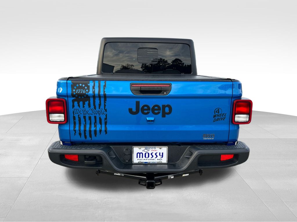 2022 Jeep Gladiator Willys photo 4