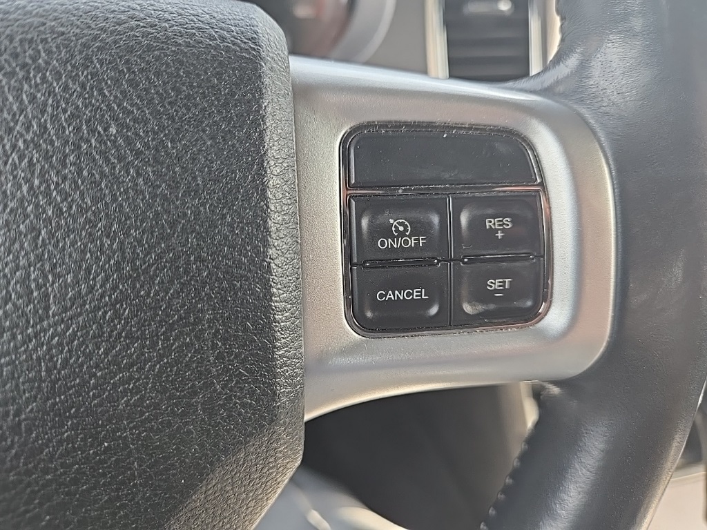 2013 Dodge Charger R/T photo 20