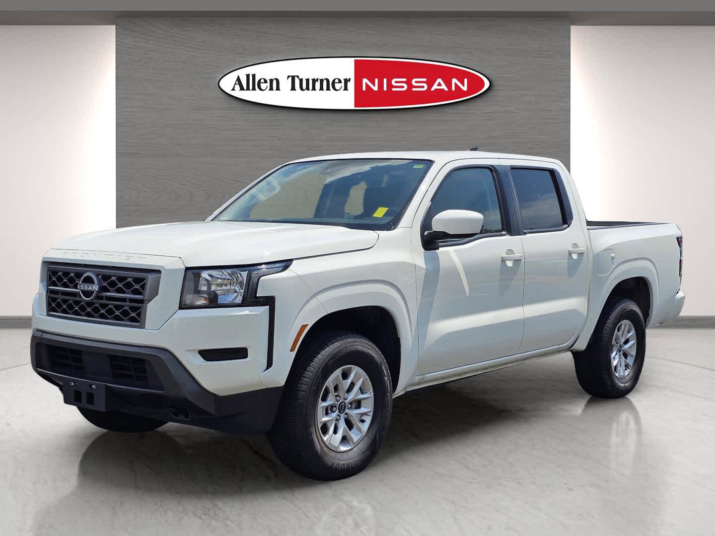 2024 Nissan Frontier SV photo 5