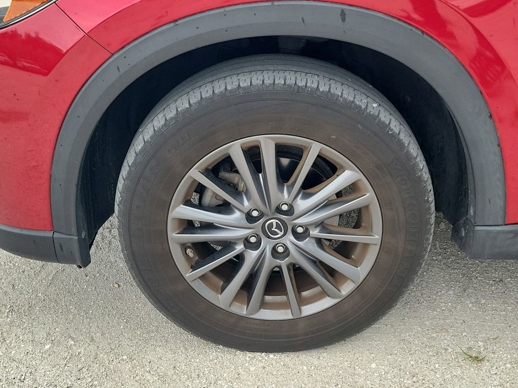 2019 Mazda CX-5 Touring photo 13