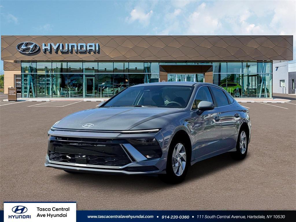 2026 Hyundai Sonata SE's photo