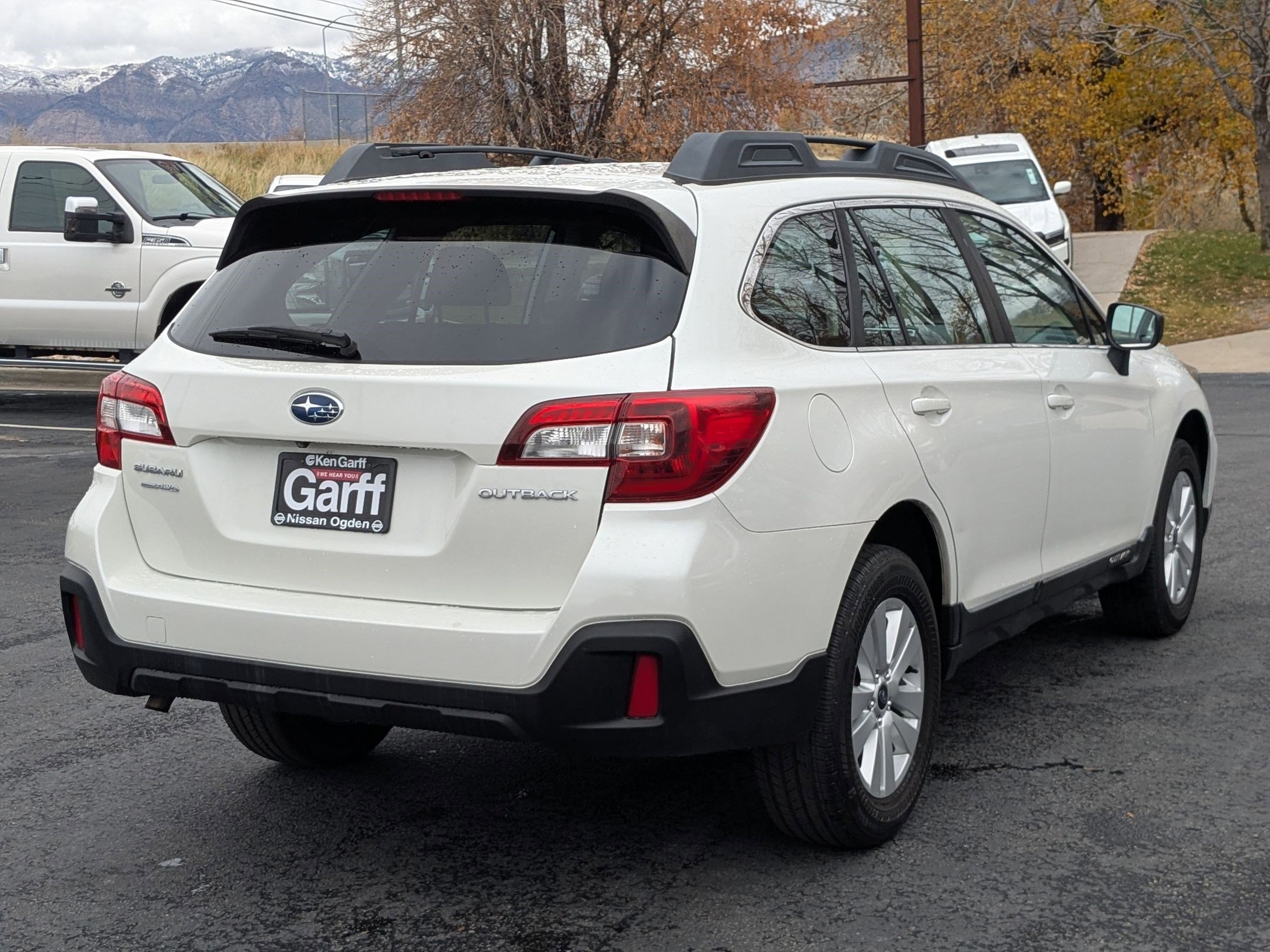 2018 Subaru Outback 2.5i photo 3