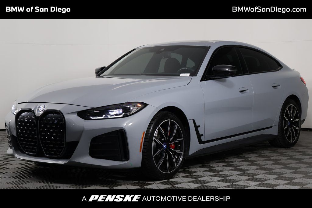 2023 BMW i4 40's photo