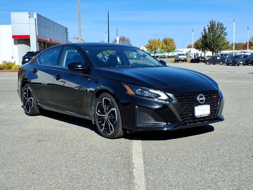 2024 Nissan Altima SR