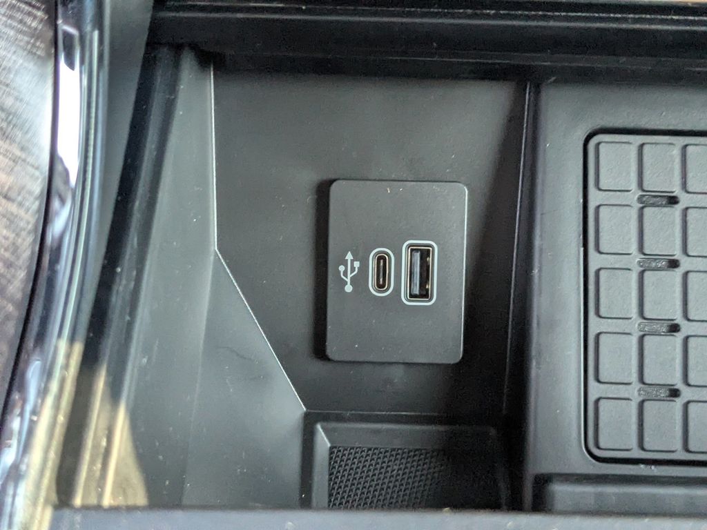 2025 Ford F-150 King Ranch photo 24