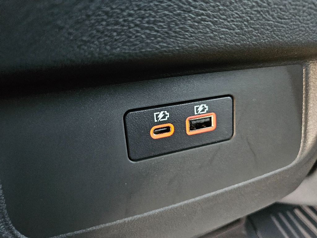 2026 Nissan Frontier SV Crew Cab photo 22