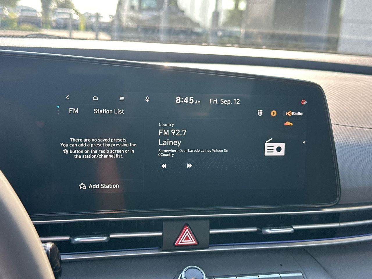 2025 Hyundai Elantra SEL Convenience photo 13