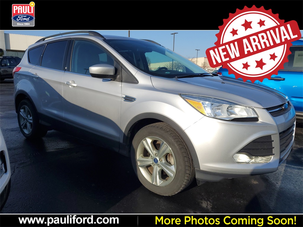 2016 Ford Escape SE's photo