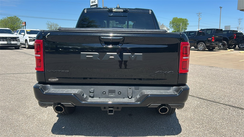 2025 Ram 1500 Limited photo 4
