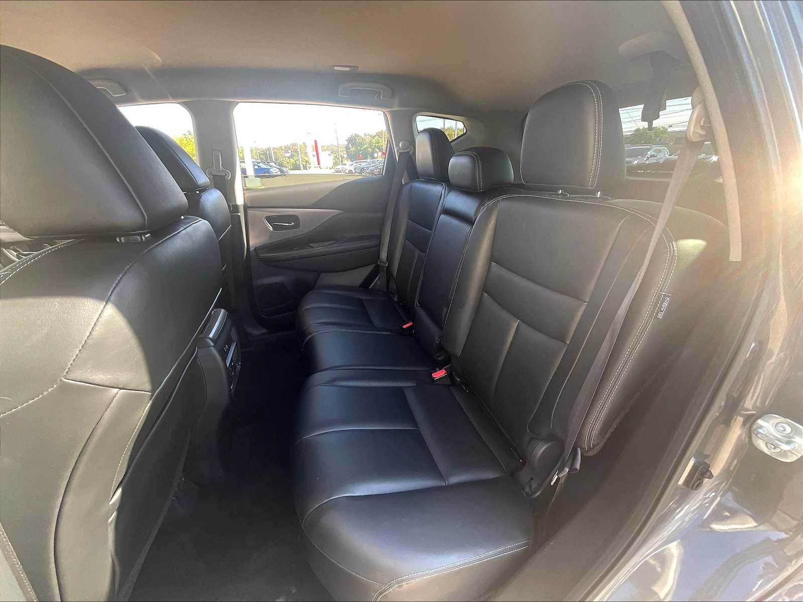 2023 Nissan Murano SV photo 15