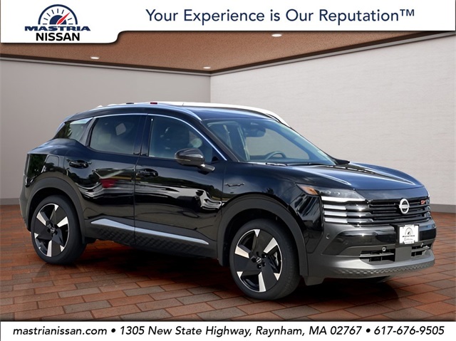 2025 Nissan Kicks SR AWD's photo