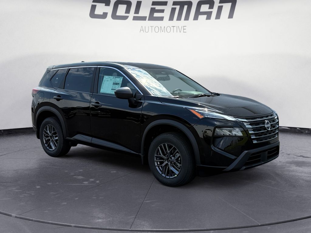 2026 Nissan Rogue S photo 3