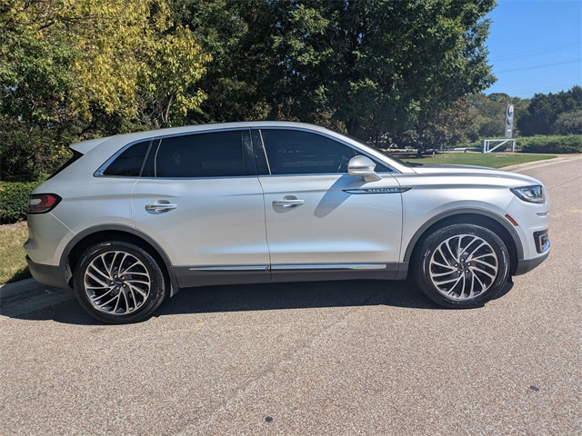2019 Lincoln Nautilus Reserve photo 7