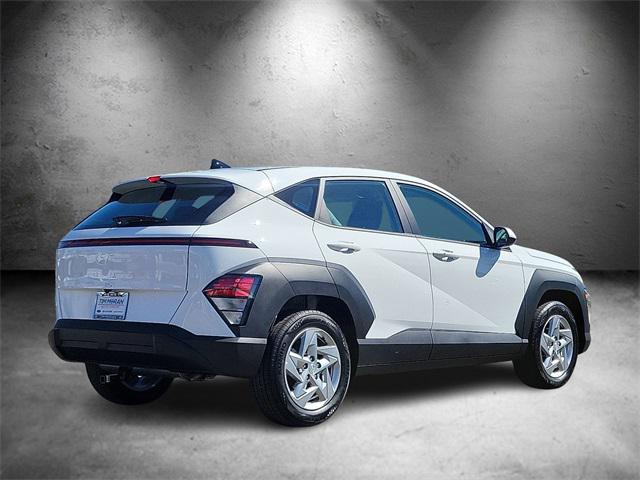 2026 Hyundai Kona SE photo 4