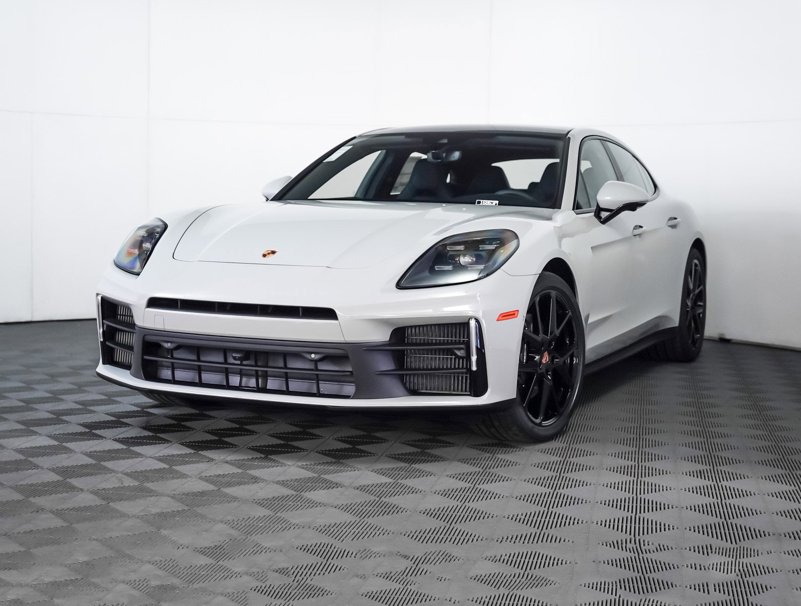 2026 Porsche Panamera
