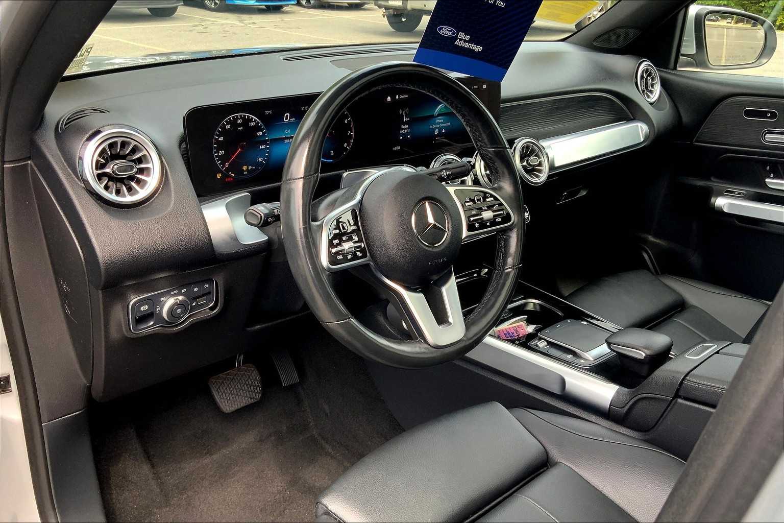 2023 Mercedes Benz GLB 250 4MATIC photo 16
