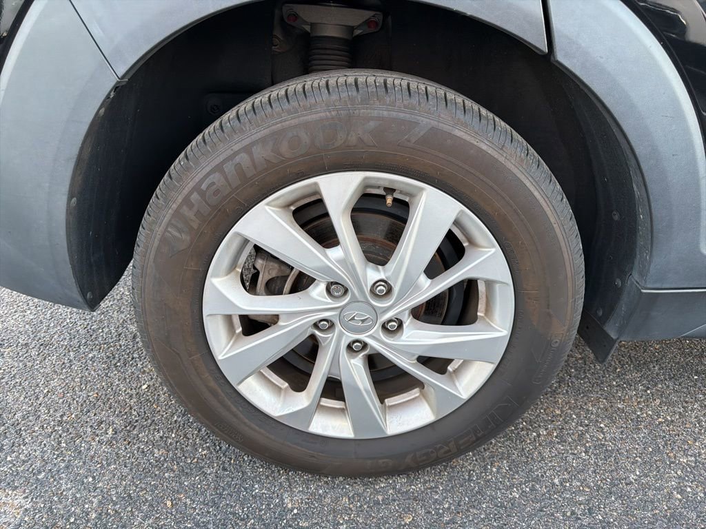 2020 Hyundai Tucson SE photo 4