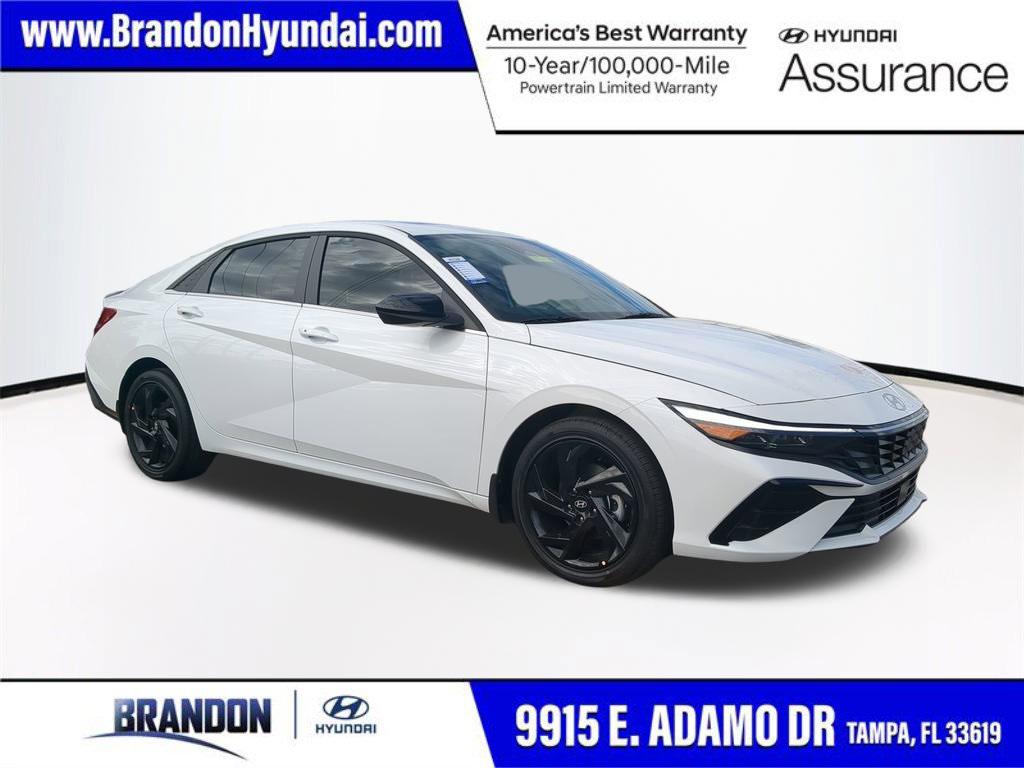 2026 Hyundai Elantra SEL's photo