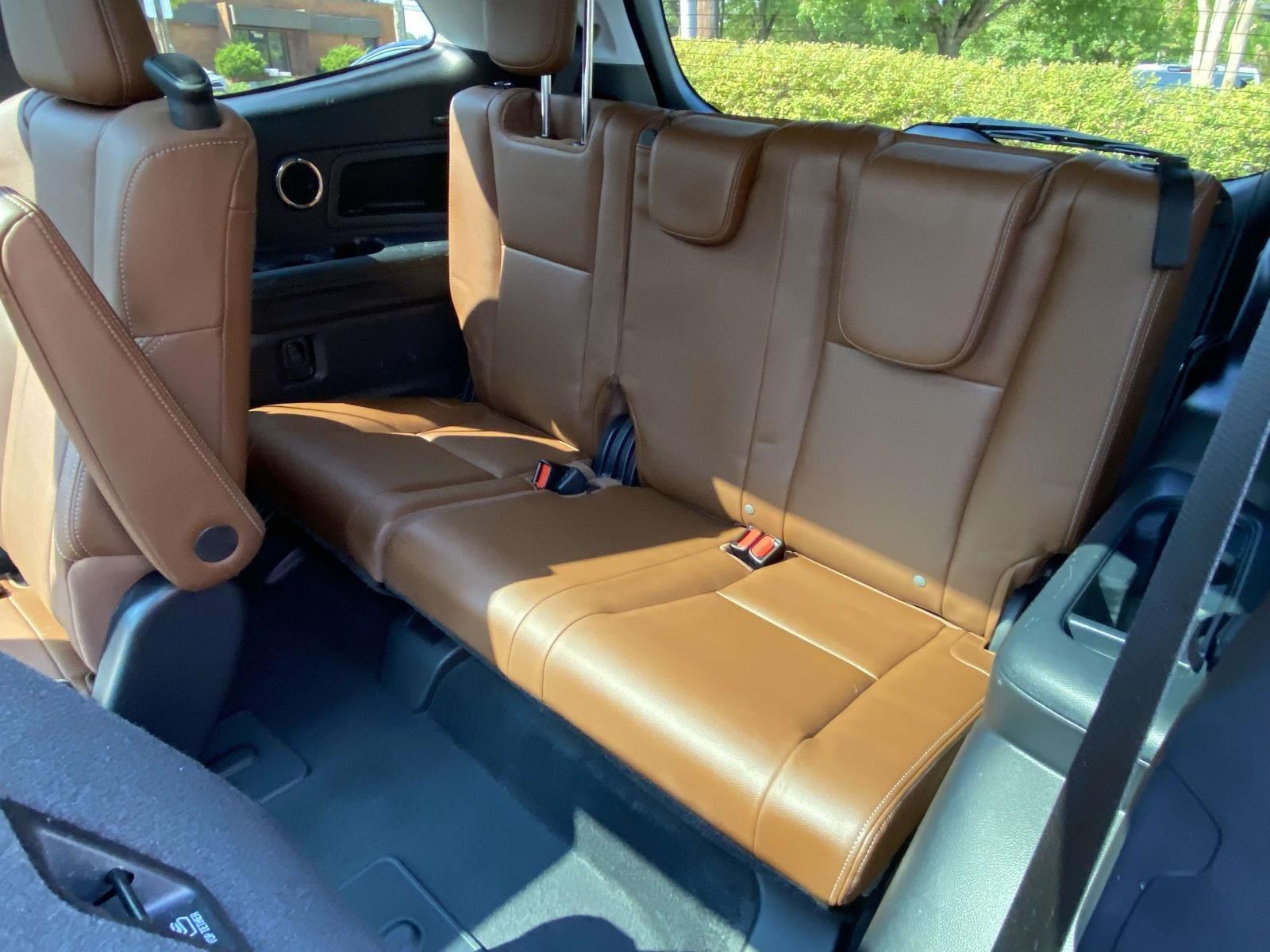 2020 Subaru Ascent Touring photo 2