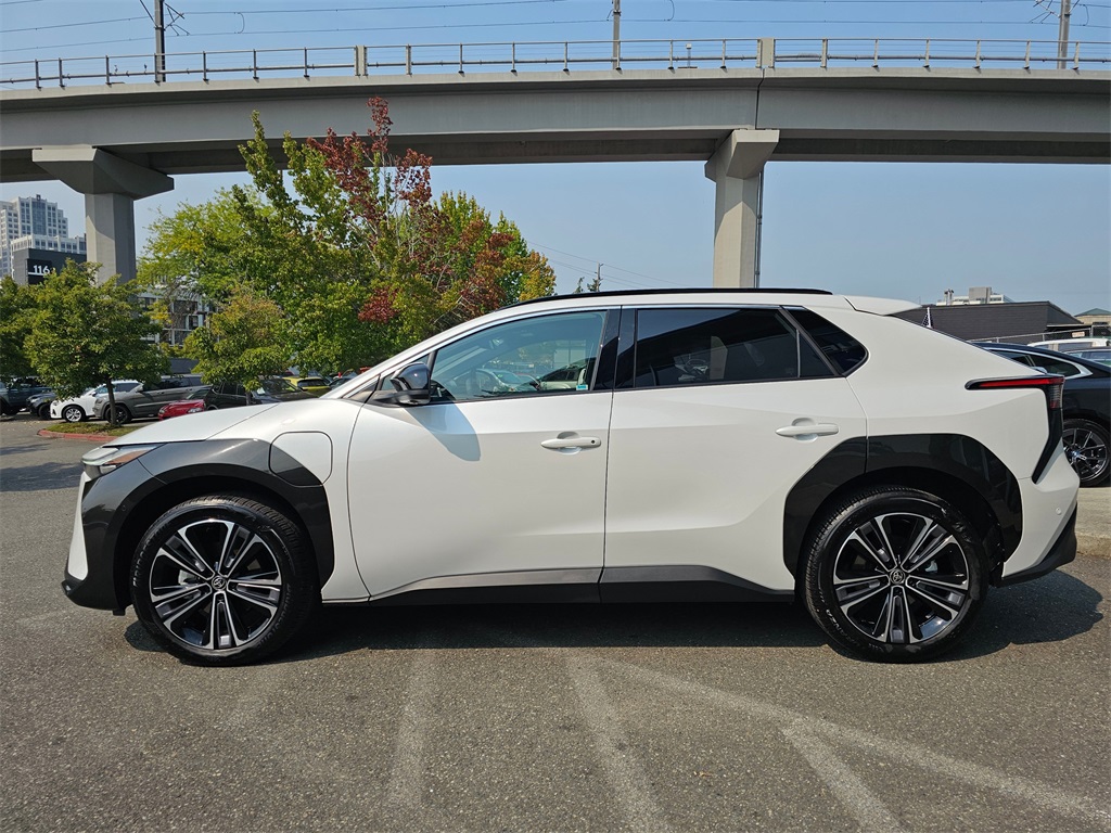 2024 Toyota bZ4X Limited photo 4