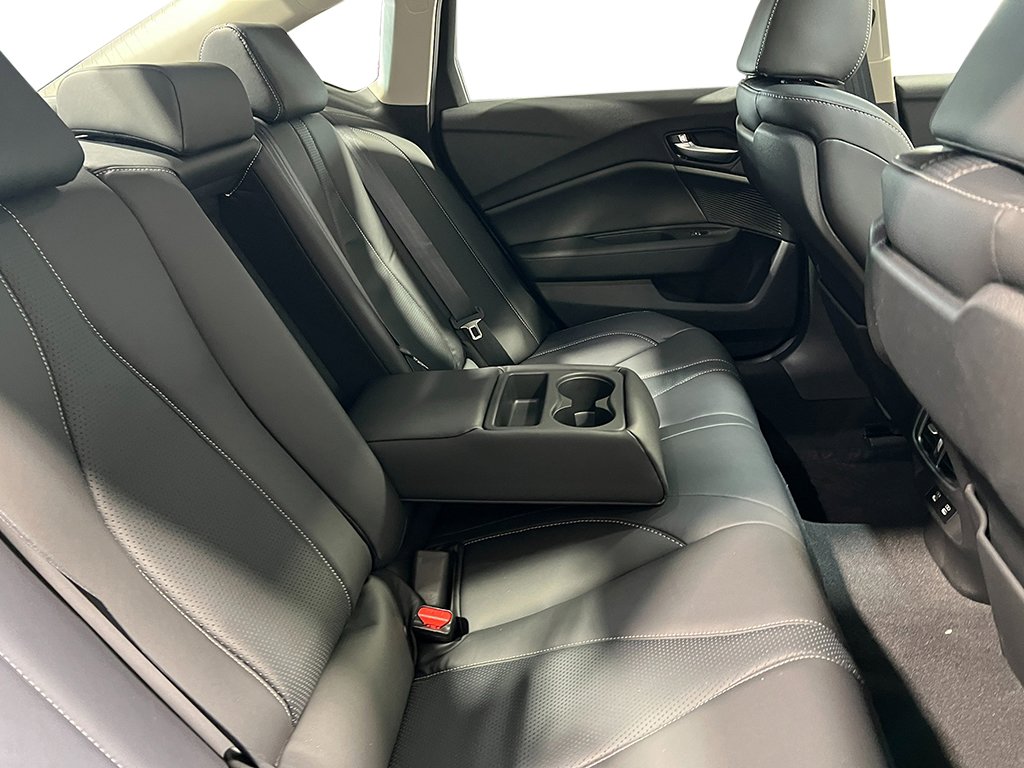 2025 Acura TLX Technology photo 22