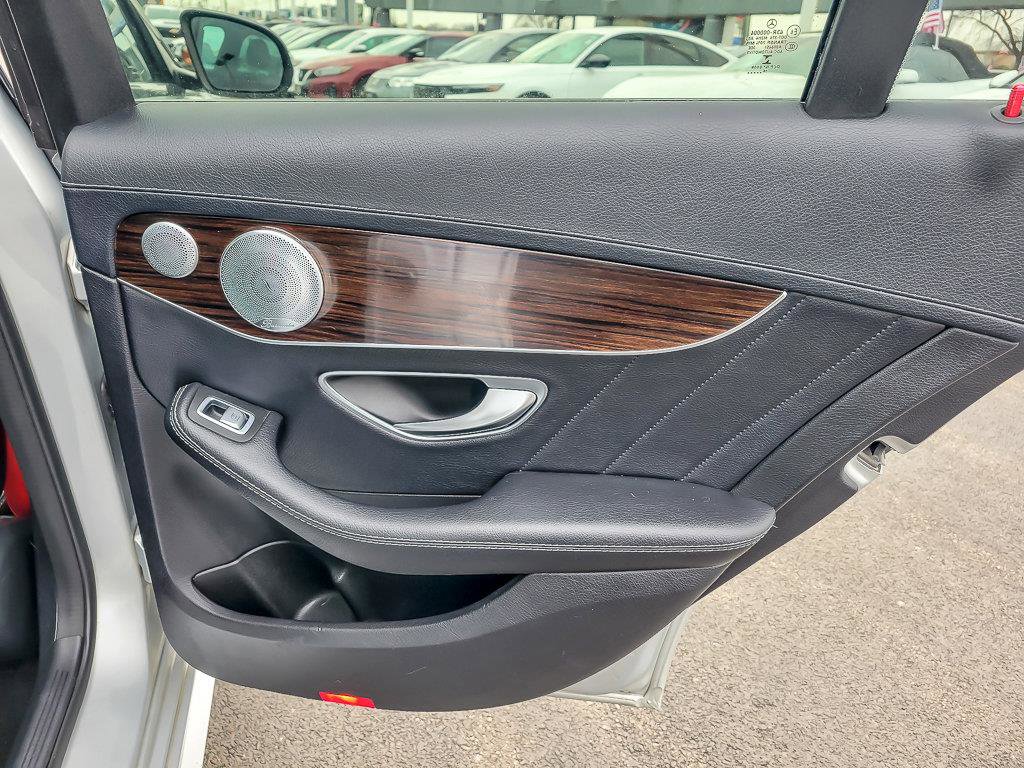 2017 MERCEDES-BENZ C-CLASS - Image 28