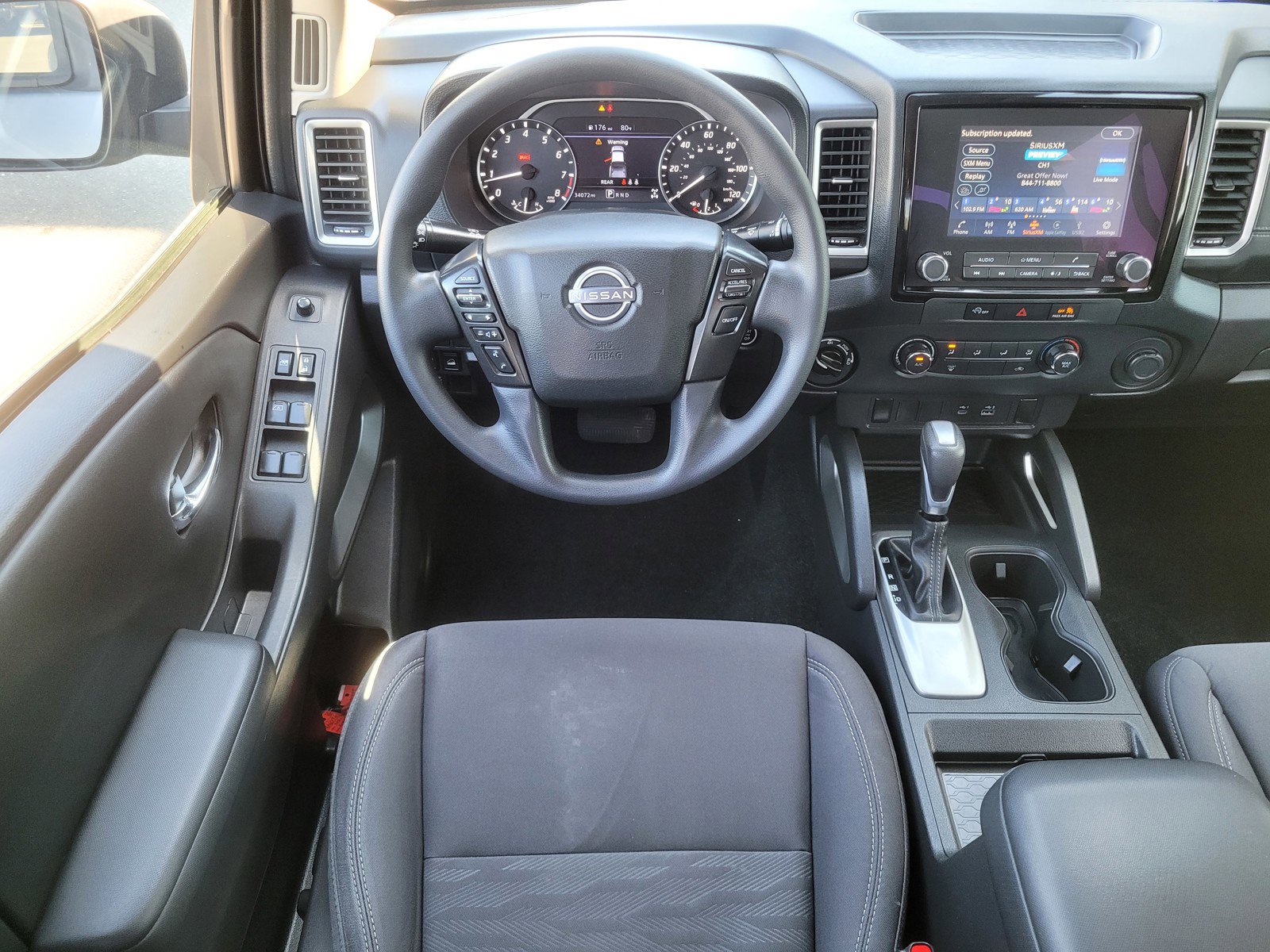 2023 Nissan Frontier SV photo 12