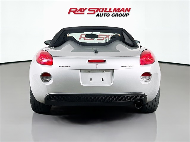 2008 Pontiac Solstice Base photo 6