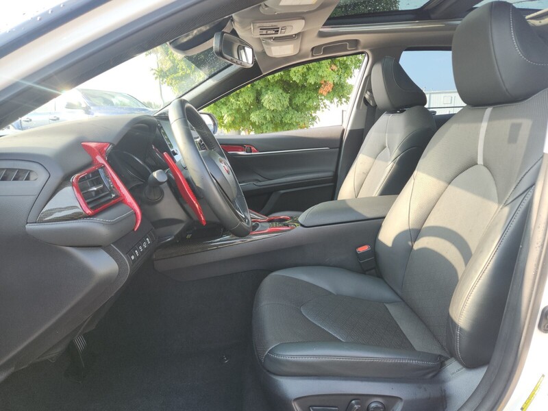 2023 Toyota Camry XSE V6 photo 9