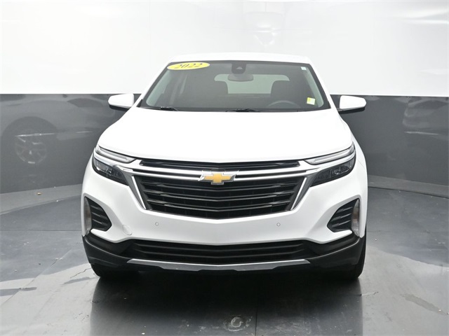 2022 Chevrolet Equinox LT photo 2