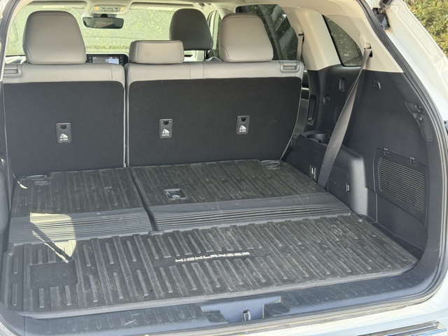 2021 Toyota Highlander Limited photo 5
