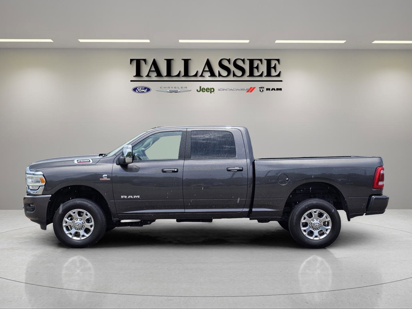 2024 Ram 2500 Laramie photo 12