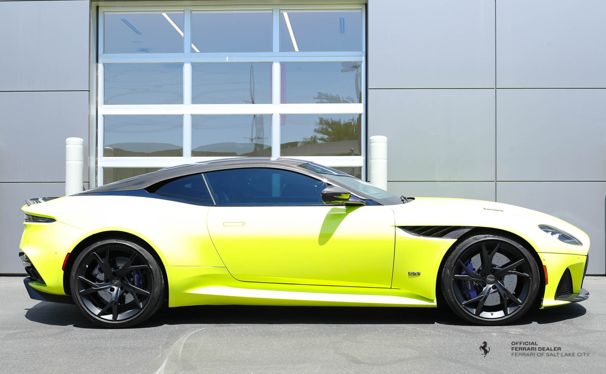 2020 Aston Martin DBS AM7 photo 20