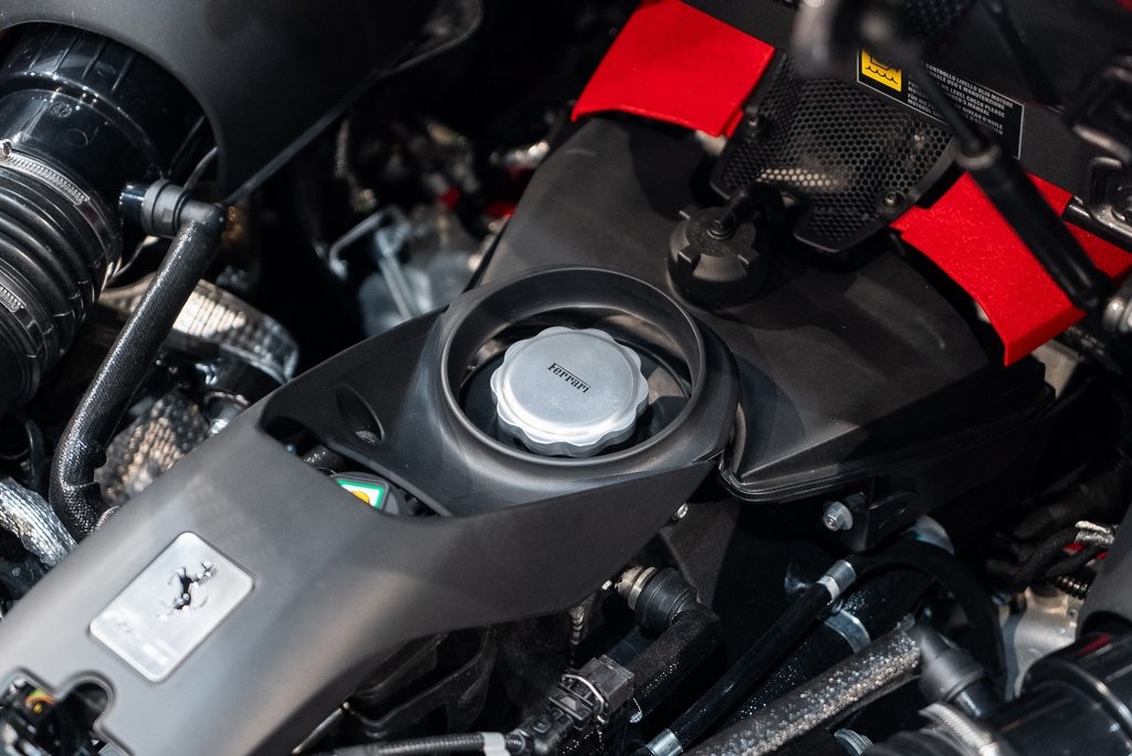 2022 Ferrari F8 Spider Base photo 19
