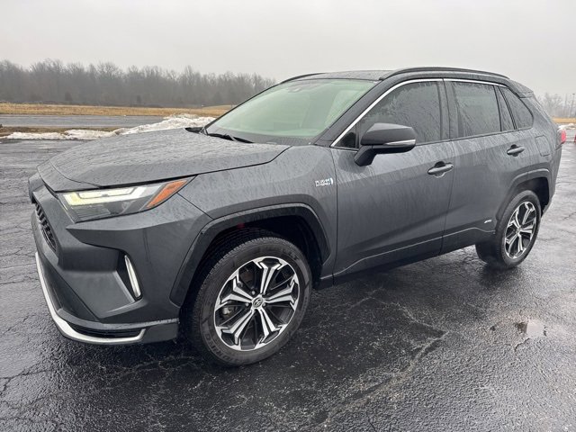 2023 Toyota RAV4 XSE's photo